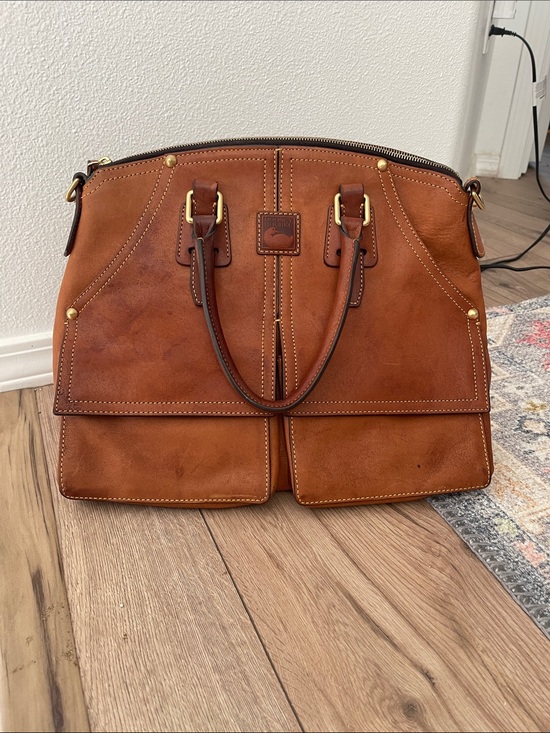 Dooney & Bourke Handbags - Dooney and Bourke Clayton Florentine Tote